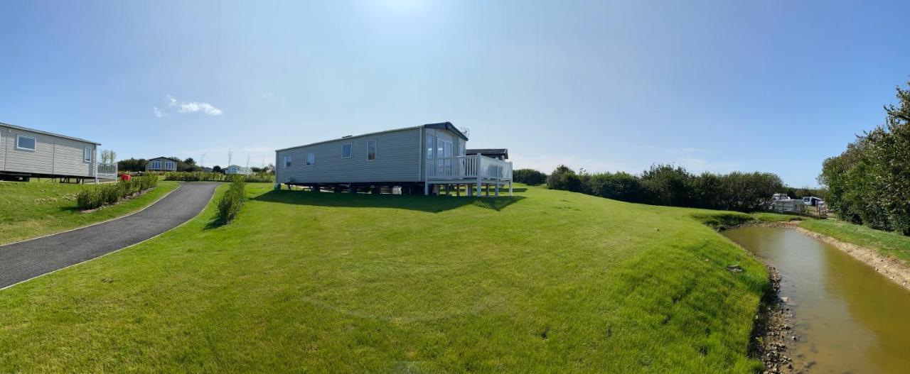 Luxury Cornish Holiday Accommodation With Sea View Bude Exterior photo